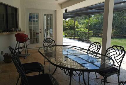 Royal Lane - Naples, Florida