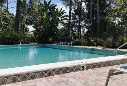 Royal Lane - Naples, Florida