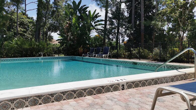 Royal Lane - Naples, Florida