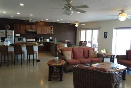 Beachfront Retreat with Infinity Pool & Hot Tub - Punta de Mita, Mexico