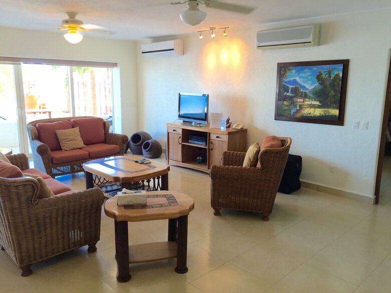 Beachfront Retreat with Infinity Pool & Hot Tub - Punta de Mita, Mexico