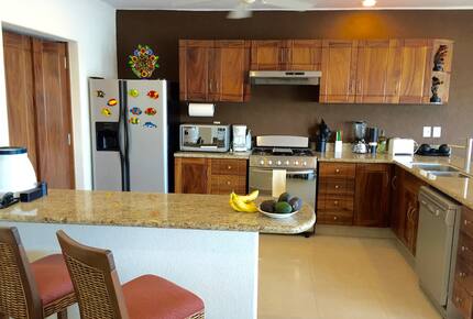 Beachfront Retreat with Infinity Pool & Hot Tub - Punta de Mita, Mexico