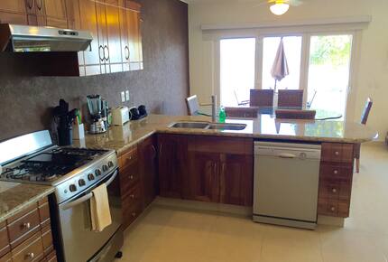 Beachfront Retreat with Infinity Pool & Hot Tub - Punta de Mita, Mexico