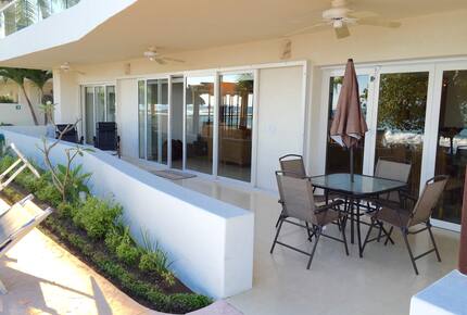 Beachfront Retreat with Infinity Pool & Hot Tub - Punta de Mita, Mexico