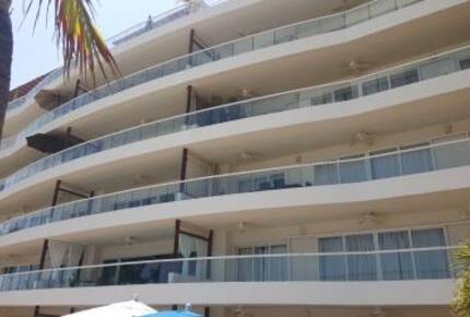 Beachfront Retreat with Infinity Pool & Hot Tub - Punta de Mita, Mexico
