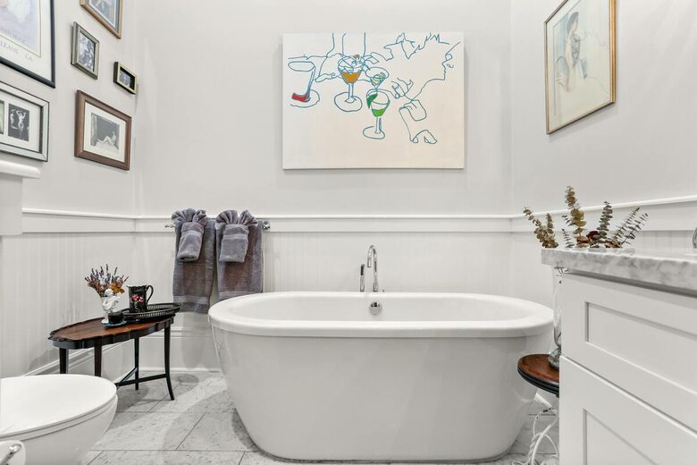 Classic NOLA House Minutes to The French Quarter - New Orleans, Louisiana