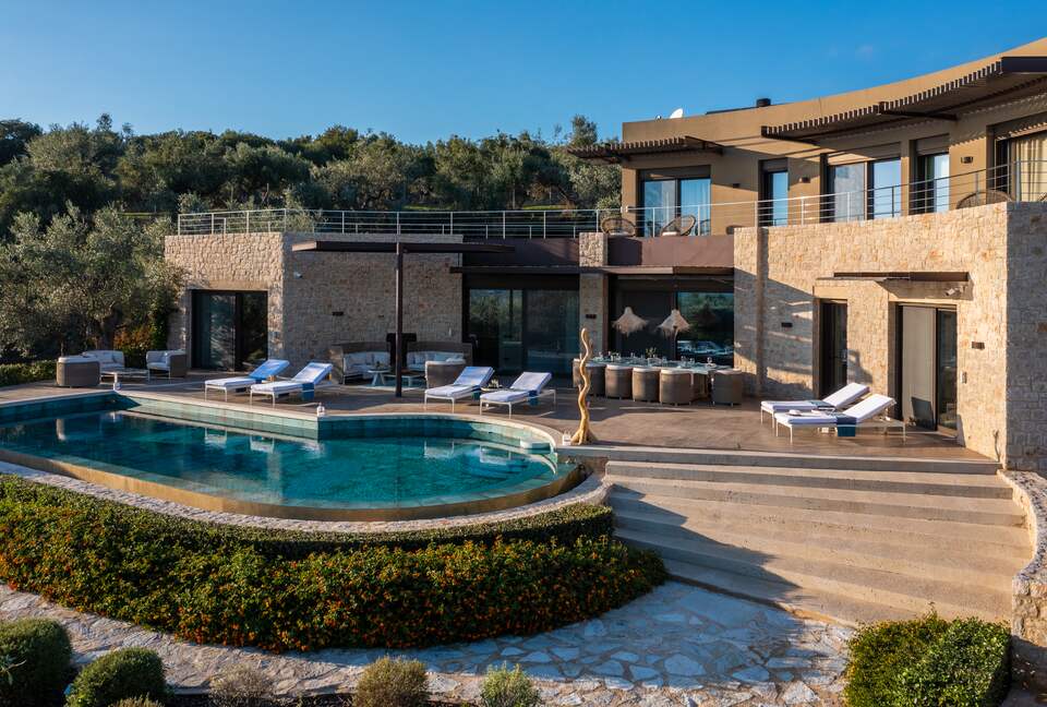 Greek Luxury Golf Villa - The Olive Retreat - Pylos, Greece