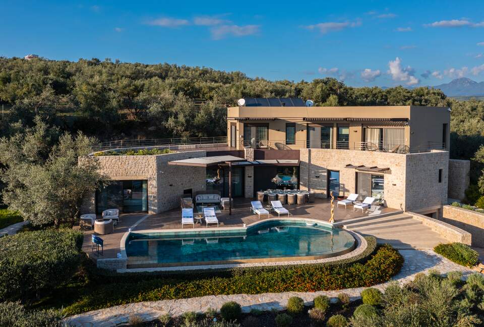 Greek Luxury Golf Villa - The Olive Retreat - Pylos, Greece