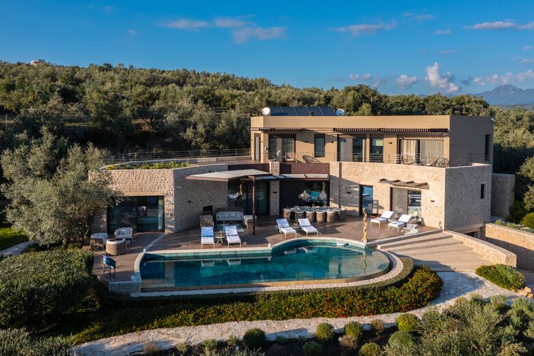 Greek Luxury Golf Villa - The Olive Retreat - Pylos, Greece