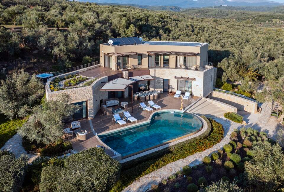 Greek Luxury Golf Villa - The Olive Retreat - Pylos, Greece