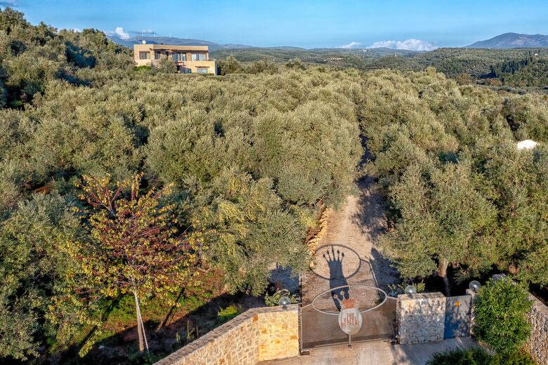 Greek Luxury Golf Villa - The Olive Retreat - Pylos, Greece