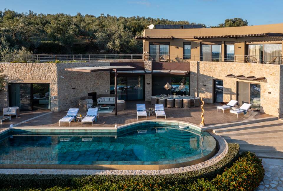 Greek Luxury Golf Villa - The Olive Retreat - Pylos, Greece
