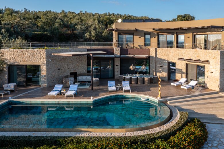 Greek Luxury Golf Villa - The Olive Retreat - Pylos, Greece