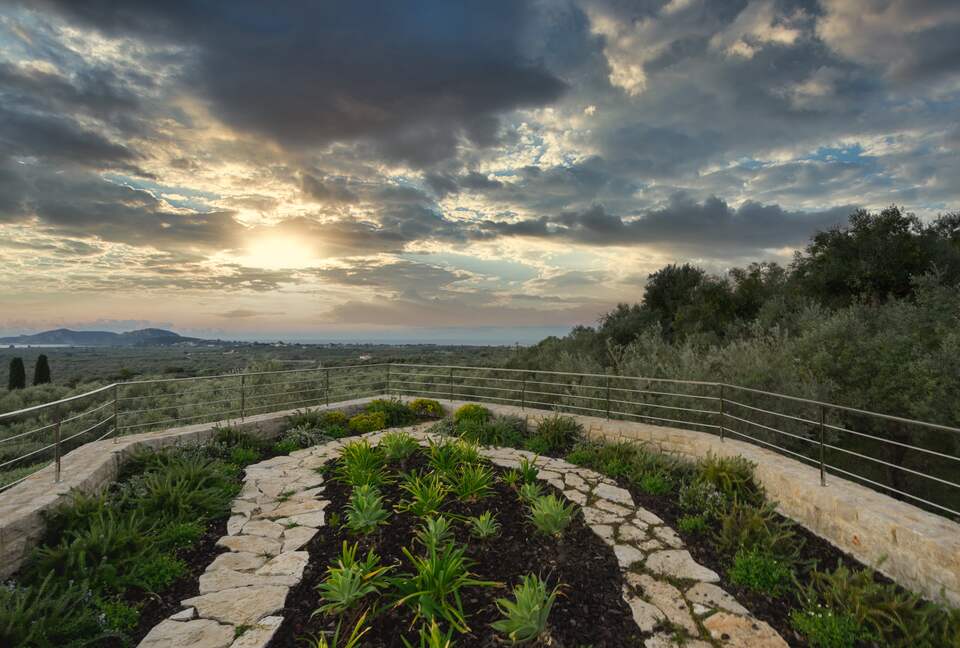 Greek Luxury Golf Villa - The Olive Retreat - Pylos, Greece