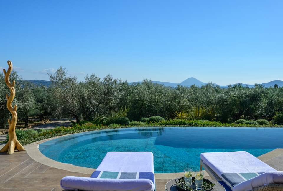 Greek Luxury Golf Villa - The Olive Retreat - Pylos, Greece
