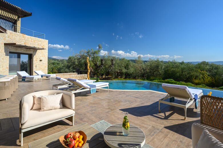 Greek Luxury Golf Villa - The Olive Retreat - Pylos, Greece