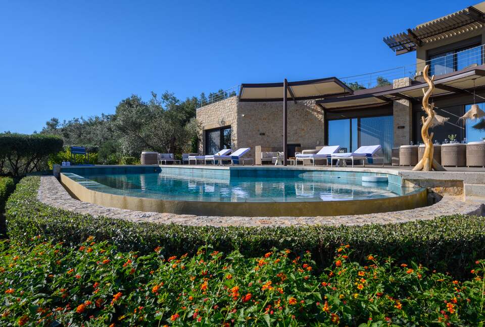 Greek Luxury Golf Villa - The Olive Retreat - Pylos, Greece