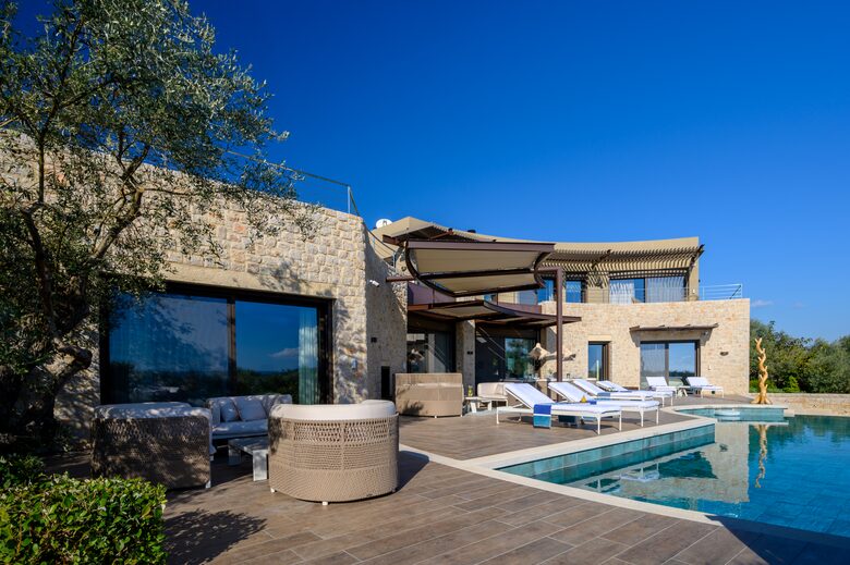 Greek Luxury Golf Villa - The Olive Retreat - Pylos, Greece