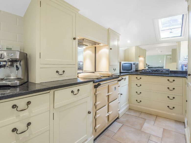 Skelder - Framlingham, United Kingdom