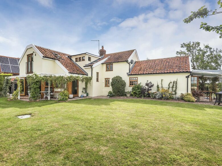 Skelder - Framlingham, United Kingdom