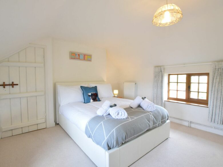 Skelder - Framlingham, United Kingdom