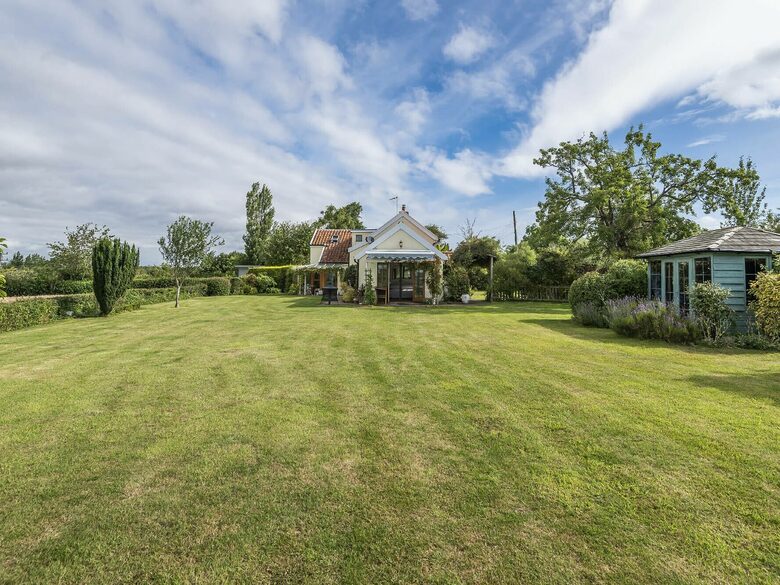 Skelder - Framlingham, United Kingdom