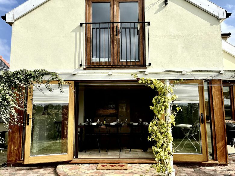 Skelder - Framlingham, United Kingdom