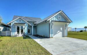 Rockport Bayfront Getaway - Rockport, Texas