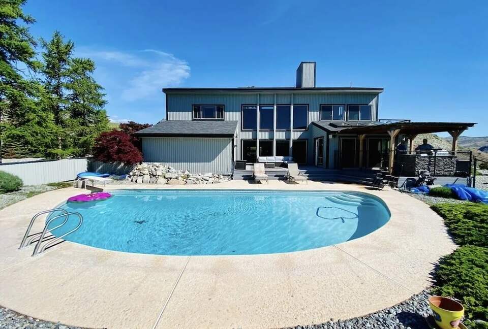 River View Retreat - Chelan, Washington