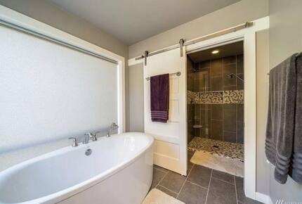 River View Retreat - Chelan, Washington