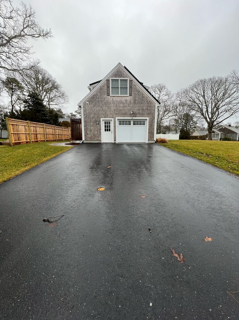 Modern Beach House on Cape Cod - Hyannis, Massachusetts