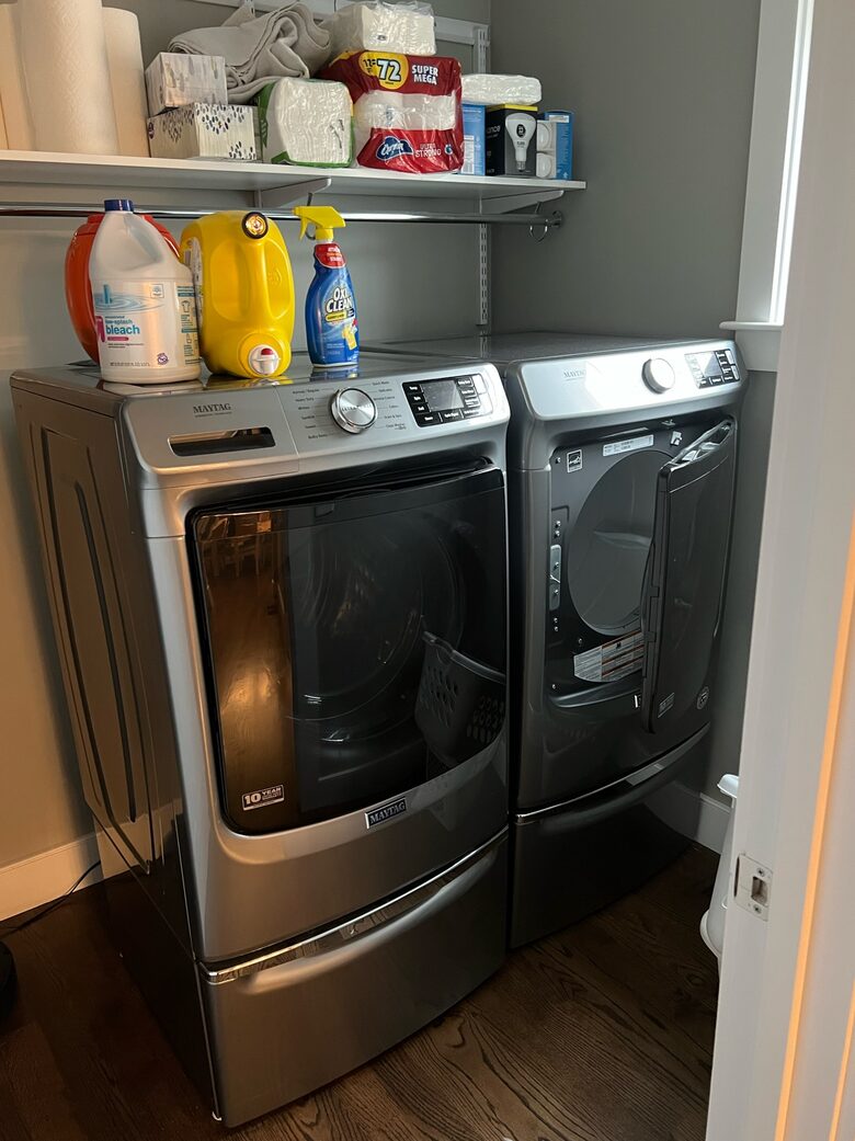 Modern Beach House on Cape Cod - Hyannis, Massachusetts