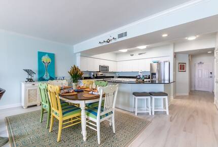 Orange Beach Ocean Front Getaway - Orange Beach, Alabama