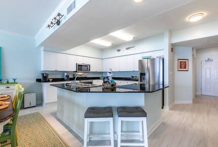 Orange Beach Ocean Front Getaway - Orange Beach, Alabama