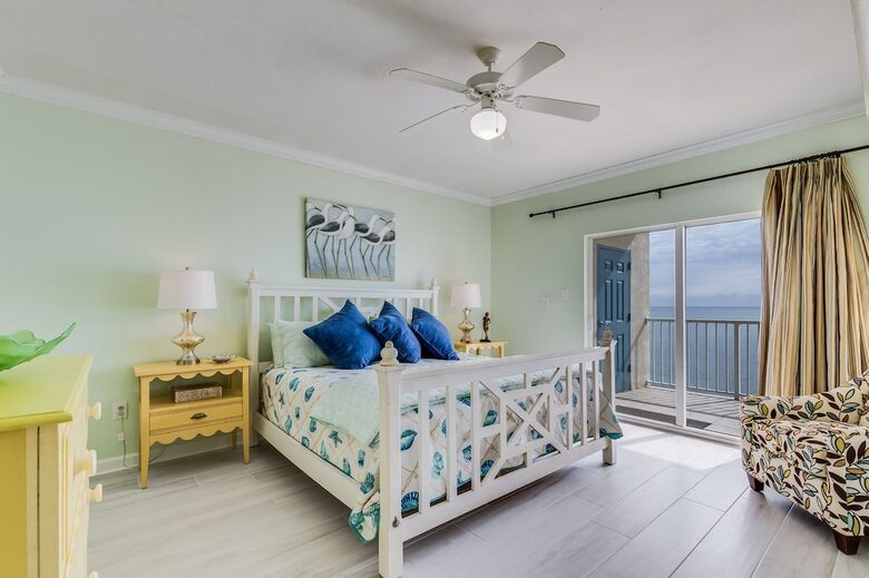 Orange Beach Ocean Front Getaway - Orange Beach, Alabama