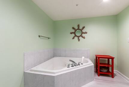 Orange Beach Ocean Front Getaway - Orange Beach, Alabama