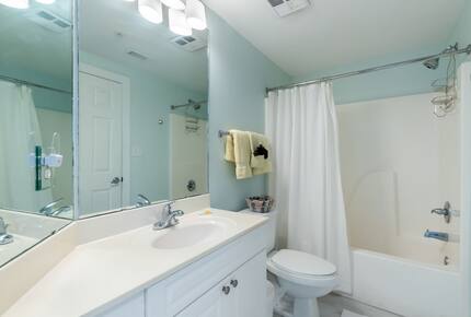 Orange Beach Ocean Front Getaway - Orange Beach, Alabama