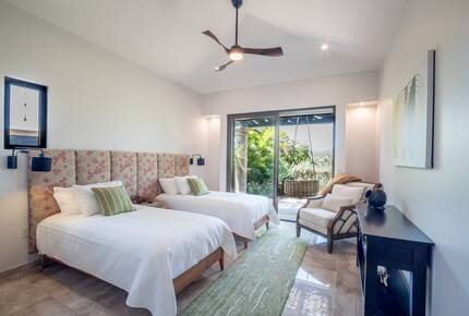 Salt on the Rim on Nicklaus Golf Course - San José del Cabo, Mexico