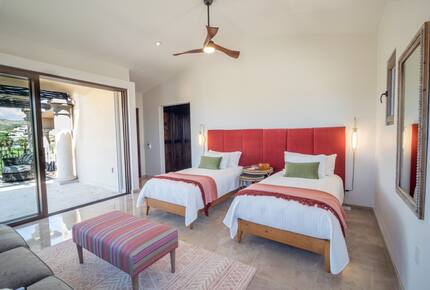 Salt on the Rim on Nicklaus Golf Course - San José del Cabo, Mexico