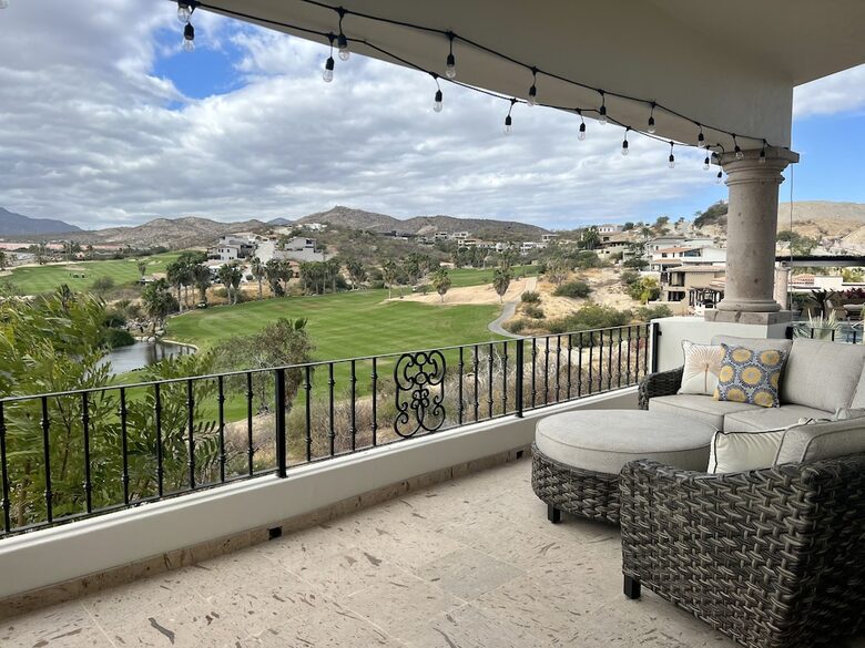Salt on the Rim on Nicklaus Golf Course - San José del Cabo, Mexico
