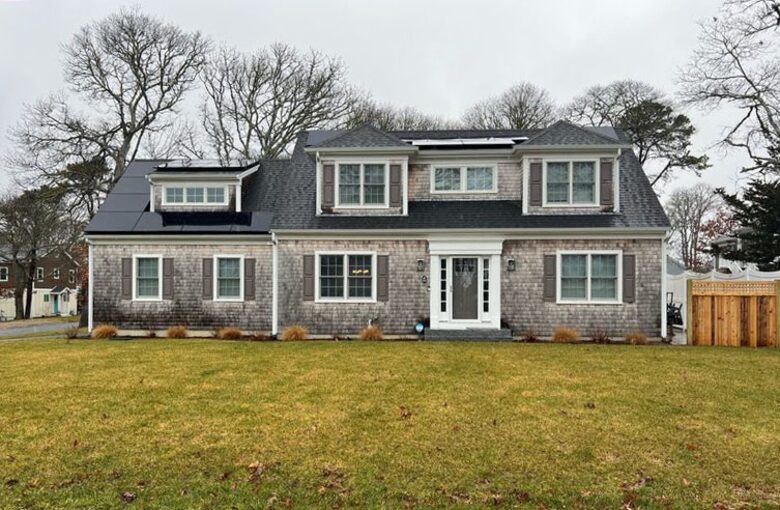Modern Beach House on Cape Cod - Hyannis, Massachusetts