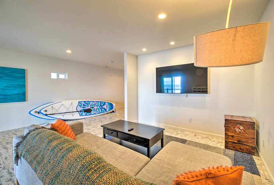 Spacious Lakeport Home with a Dock and Mountain Views - Lakeport, California