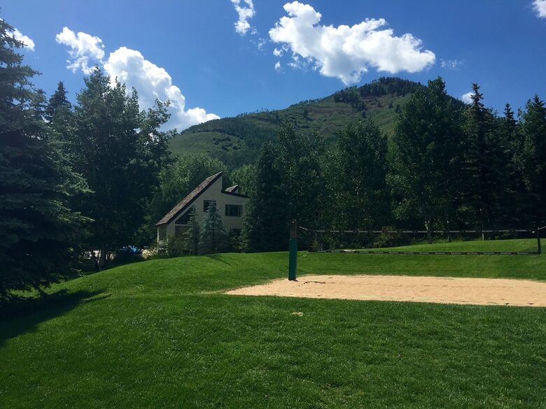 Walk to Lionshead + Mountain Views - Vail, Colorado