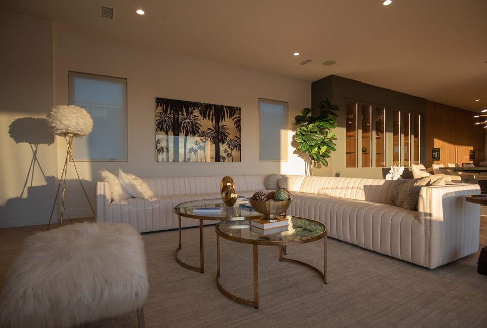 Urban Beach Ultimate Luxury - Newport Beach, California