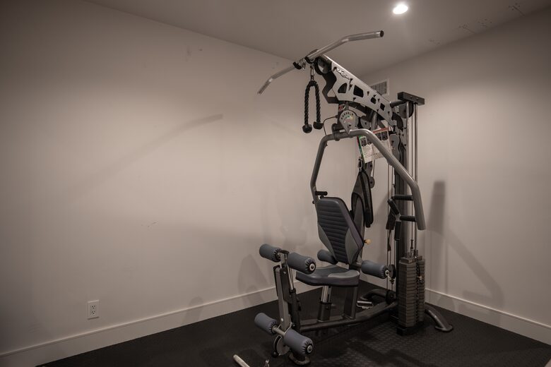 Urban Beach Ultimate Luxury - Newport Beach, California