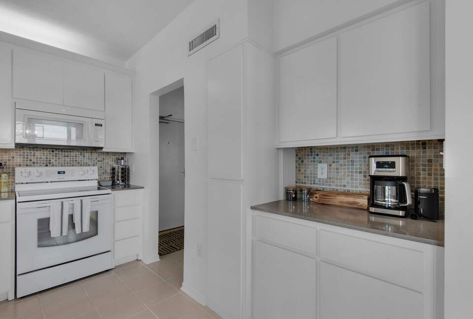 Penthouse With Ocean Views and Private Beach Access - Destin, Florida