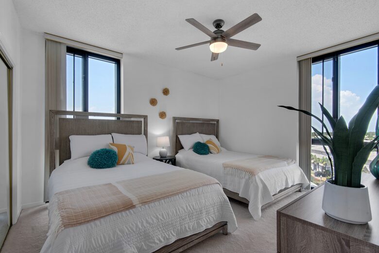 Penthouse With Ocean Views and Private Beach Access - Destin, Florida