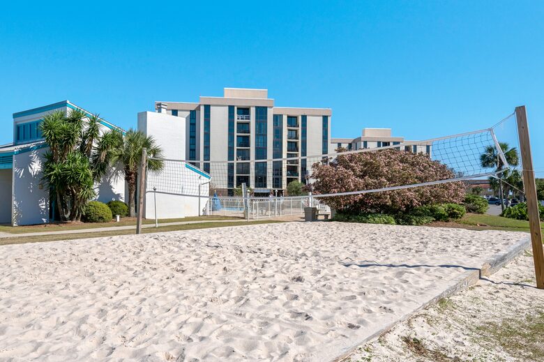 Penthouse With Ocean Views and Private Beach Access - Destin, Florida