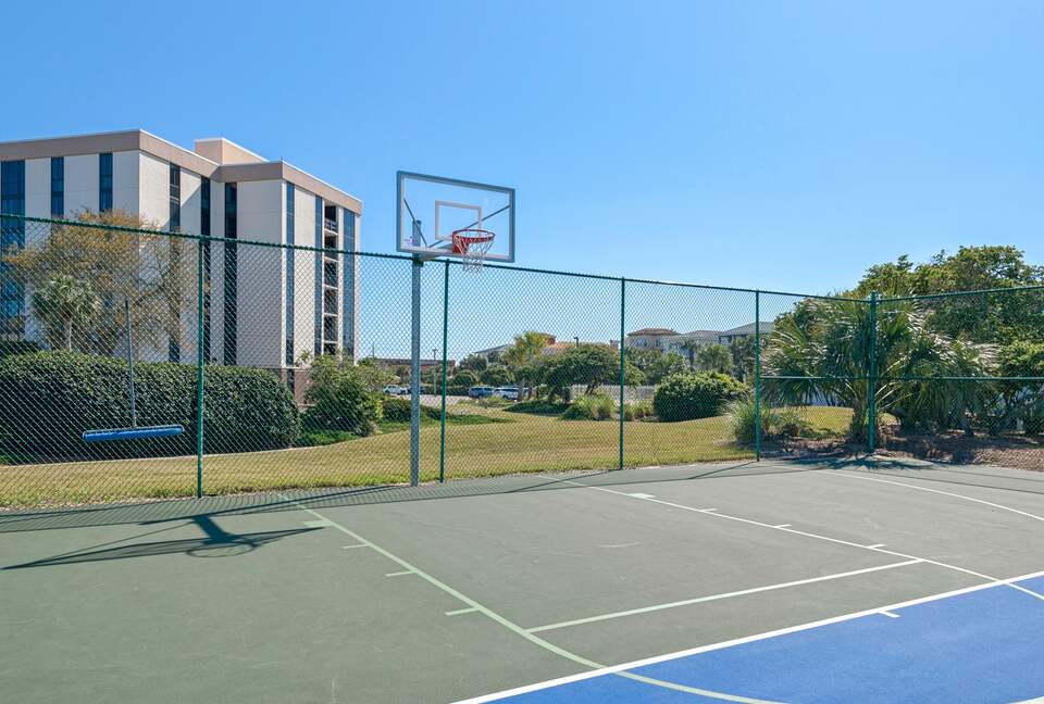 Penthouse With Ocean Views and Private Beach Access - Destin, Florida
