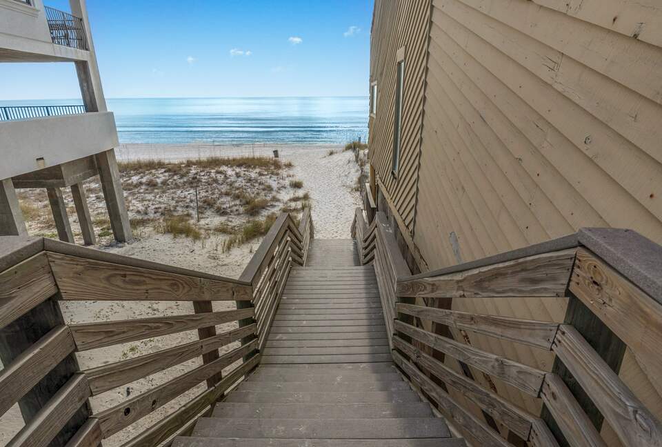 Penthouse With Ocean Views and Private Beach Access - Destin, Florida